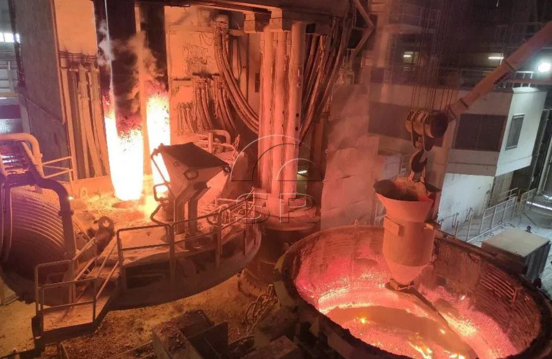 Механизм подъема-спуска электродов электродуговой печи